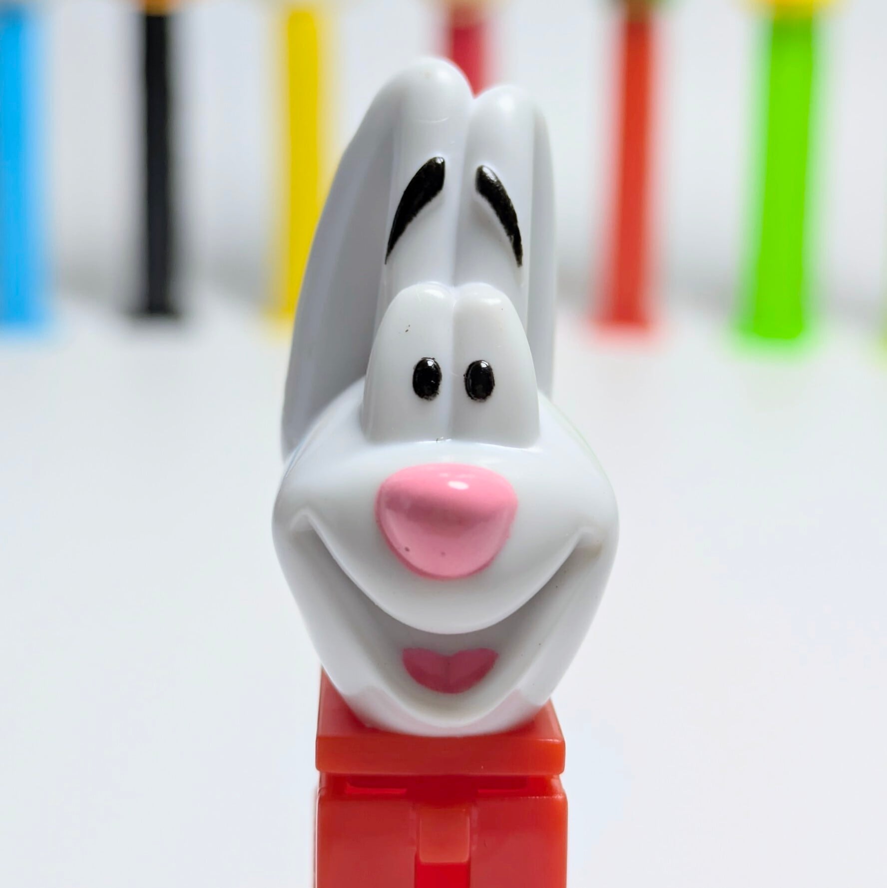 ☆ VINTAGE 2001 ☆【 General Mills / シリアル 】『 Trix Rabbit 』PEZ / ペッツ CANDY&DISPENSER〚アメリカン雑貨 アメトイ〛
