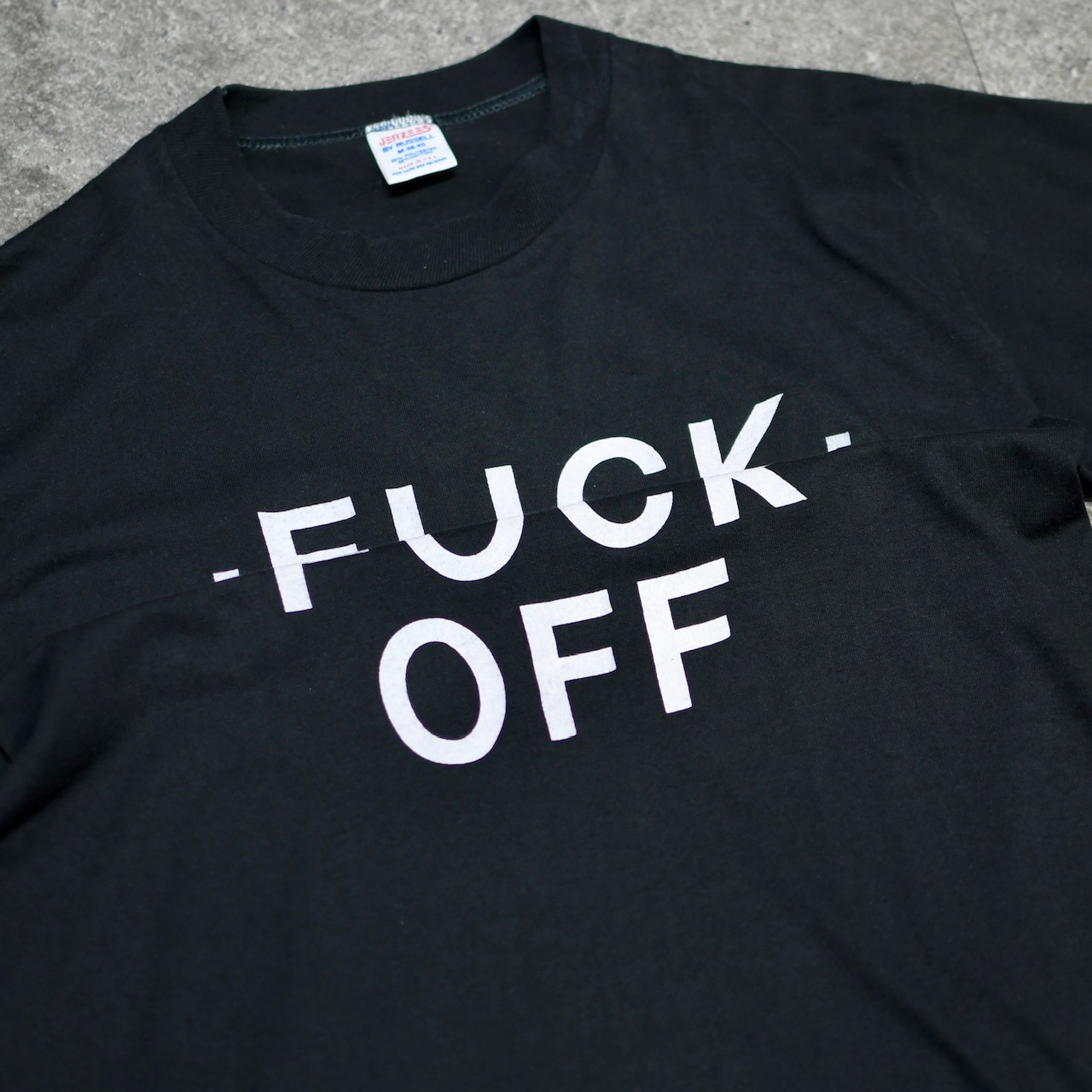 90's fuck off print tee