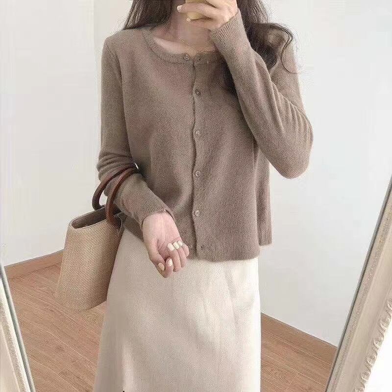 ノーカラーニットカーディガン