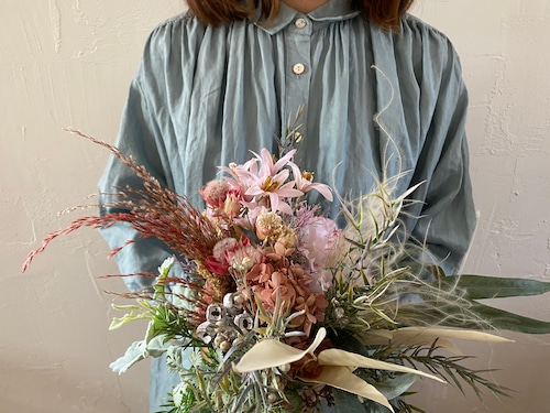 PALE PINK bouquet-boutonniere-headdress