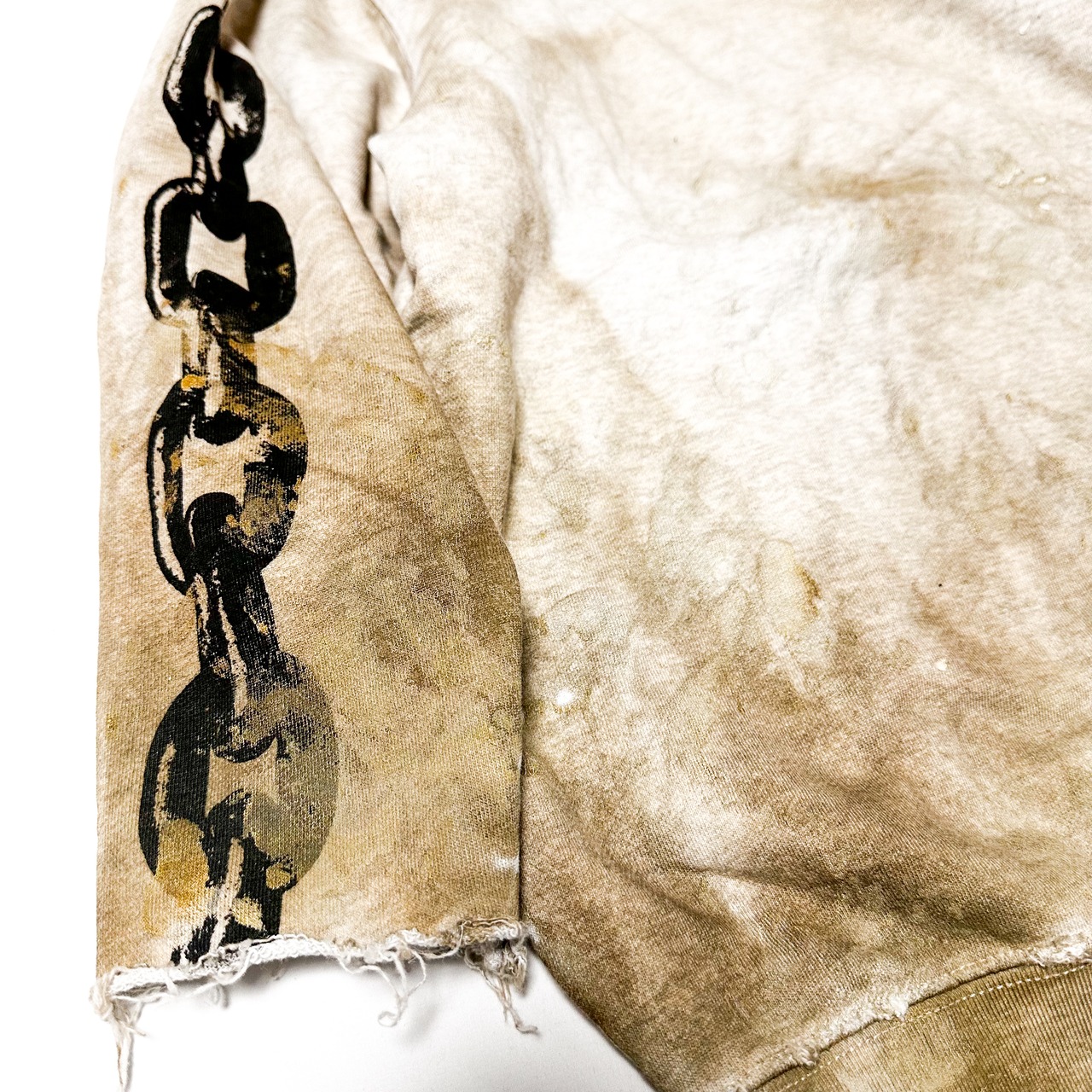 UNFINISHED GO OUT OF FASHION24123