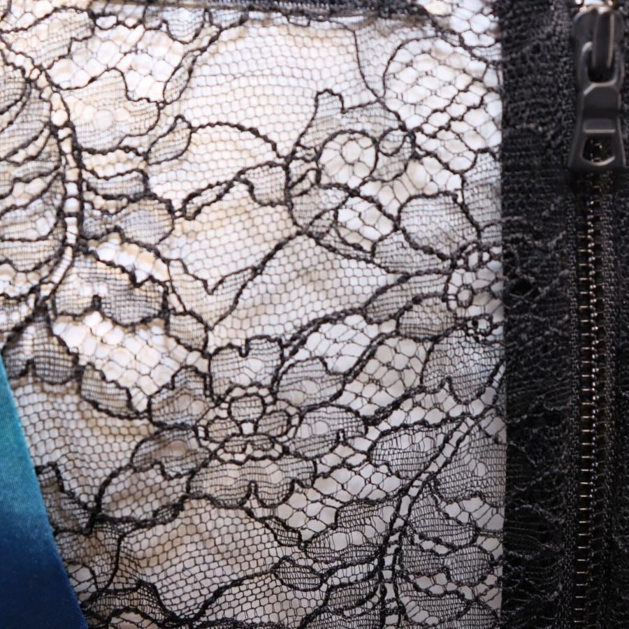 Alice+Olivia 総柄ワンピース M フレアワンピース マルチカラー