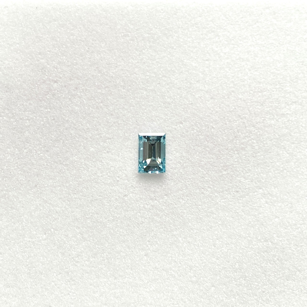 ブルーダイヤモンド 0.363ct バケットカット BD-013