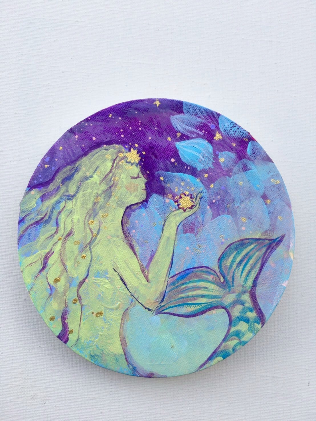 青山京古クリスタル女神の絵