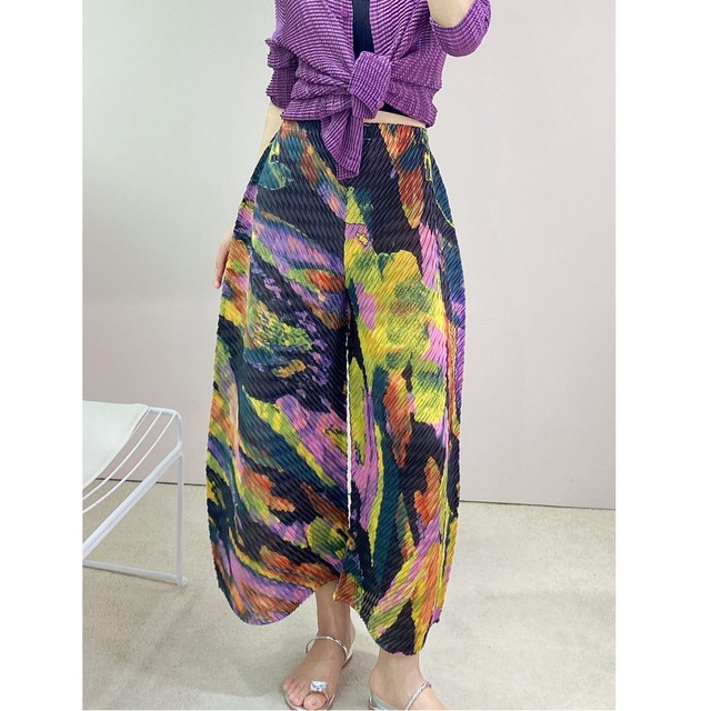 abstract print scale pleated wide pants(2color)＜p3064＞