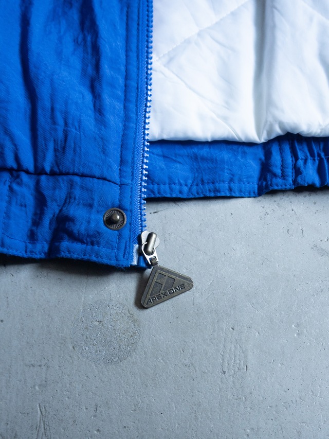 "NFL PRO LINE by APEX ONE" '90s vintage NY Giants padded jacket