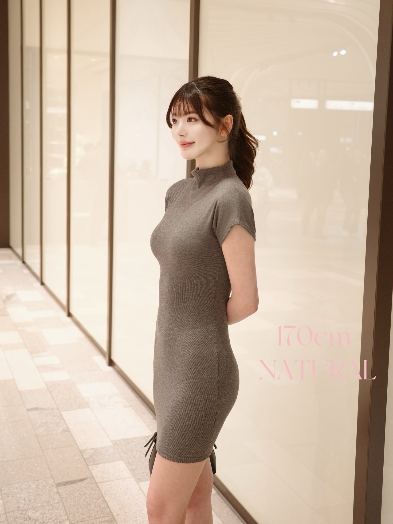 Muse Slim Knit Dress | LUNA