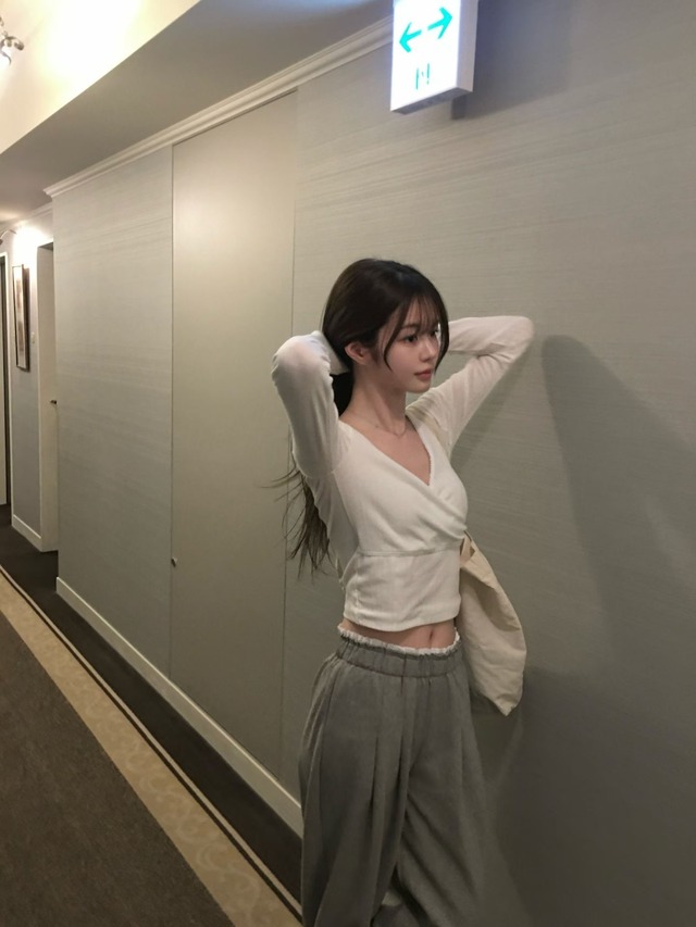 (vegetable)  poen two tuck pants / 2color