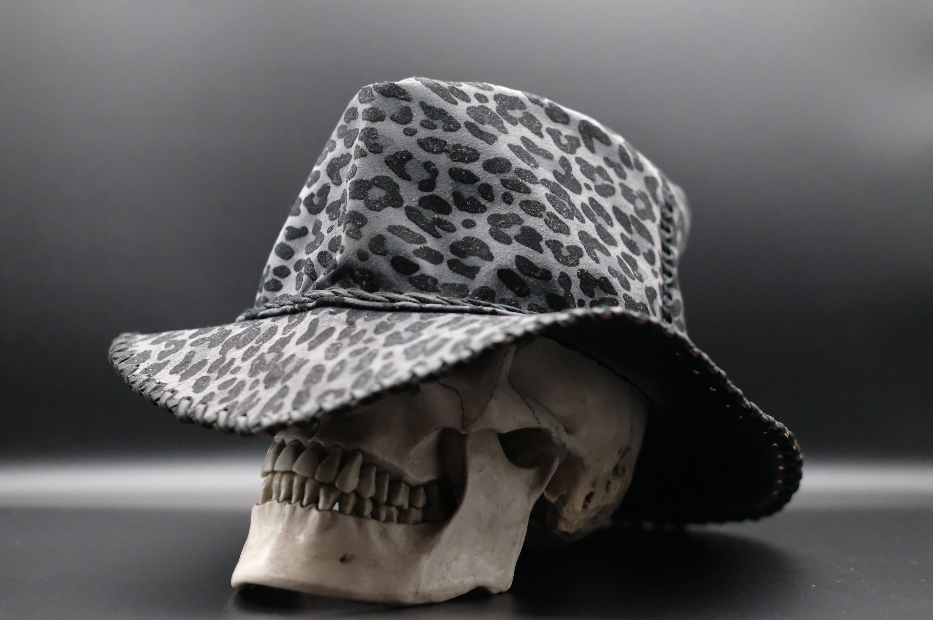 HAT・CASKET | Bobby Art Leather Web Shop