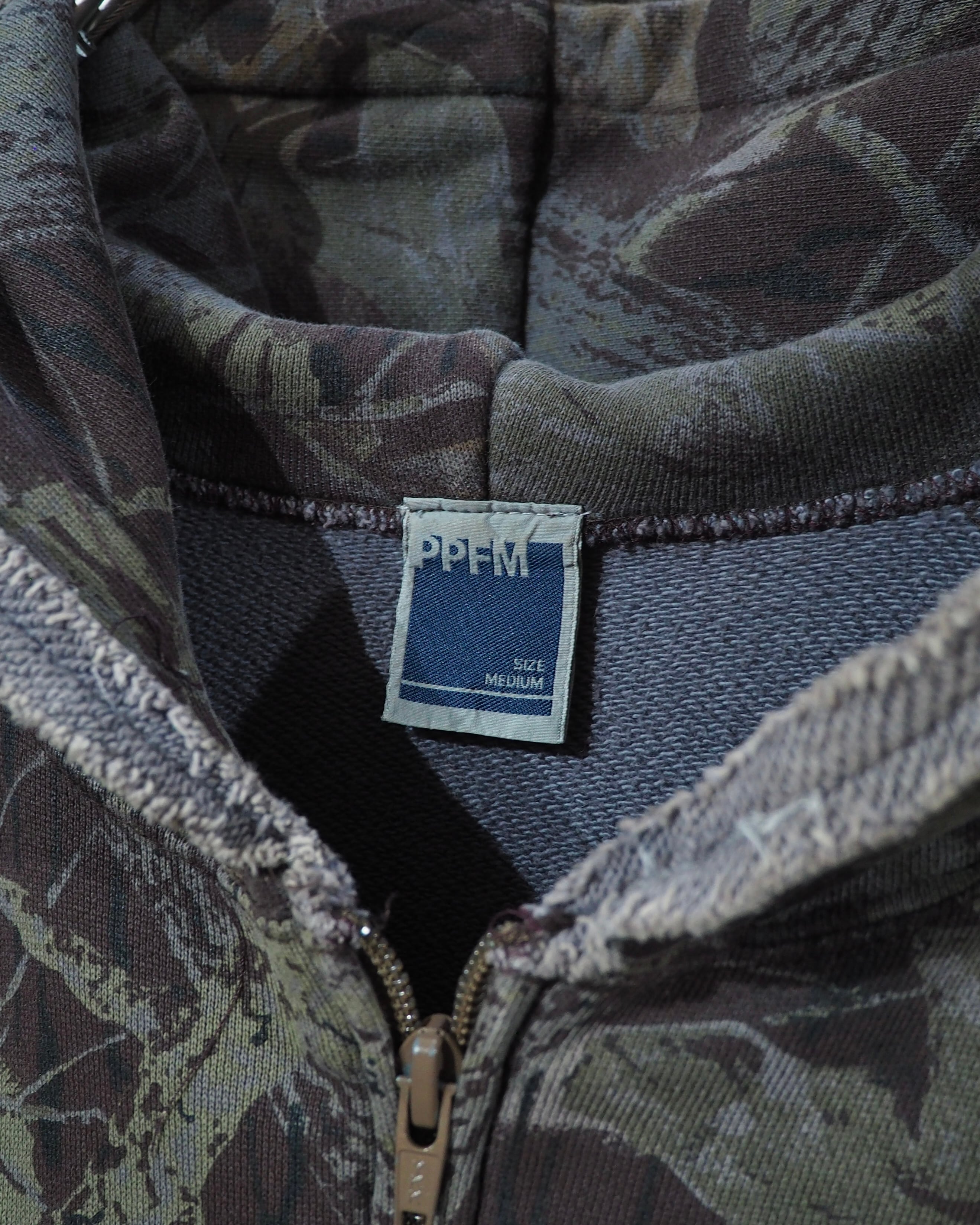 2002s " PPFM - Archive " Beautiful Aging Camouflage × Two stars Embroidery Full zip Parker ピーピーエフエム アーカイブ 星刺繍 パーカー