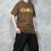 Dr.SEUSS print tee brown