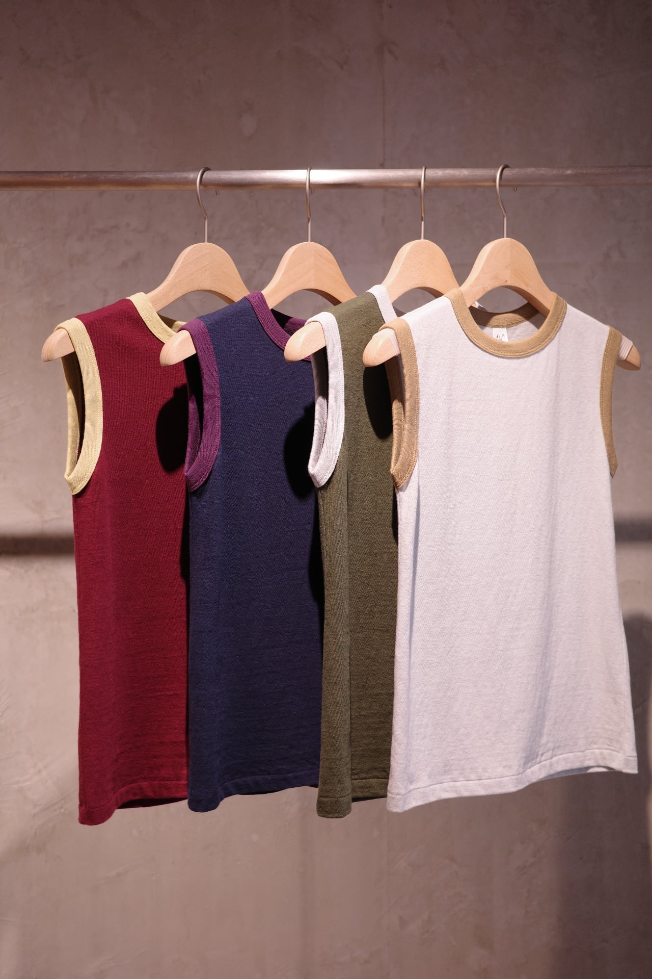 fifi collection/SS no sleeve sweat | ikasa.