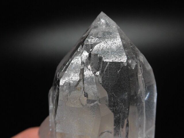 【送料無料】【高品質】神々の住む山　ガネーシュヒマール産水晶ポイント