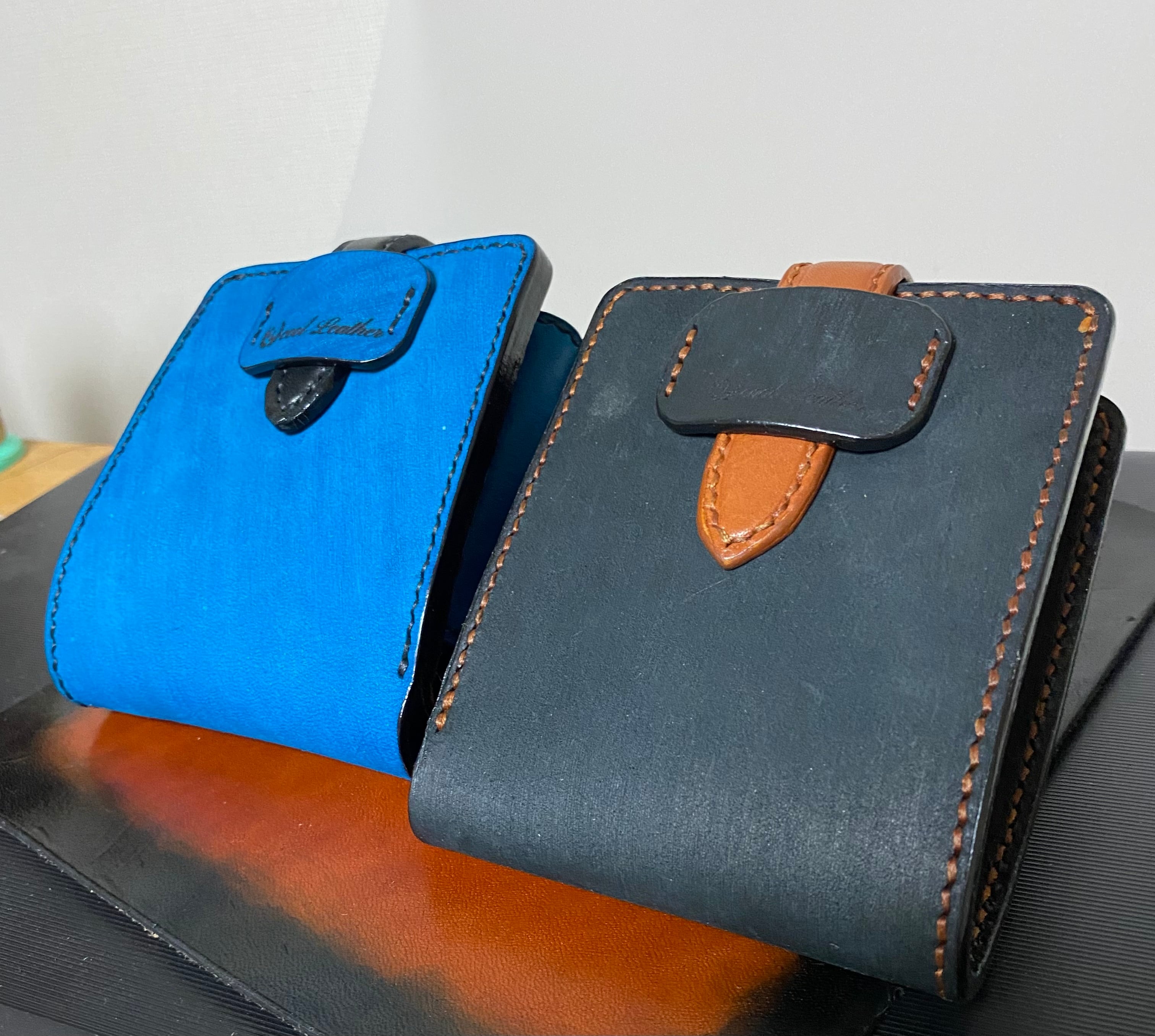 本革 ハンドメイド 二つ折り財布 BOX型コインケース | Pay ID 牛革のハンドメイド