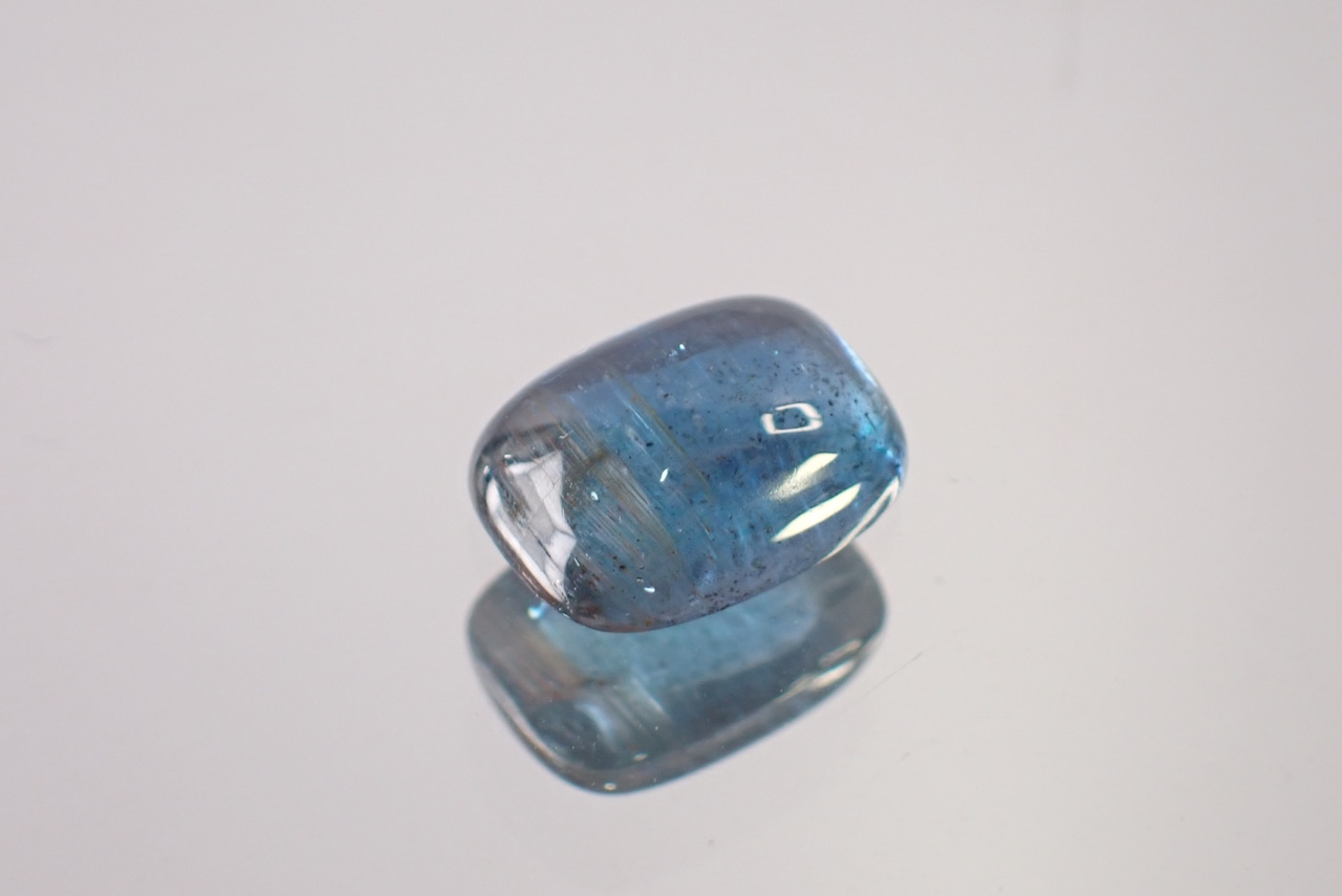 インディゴカイヤナイト　2.16ct　[D9-155]