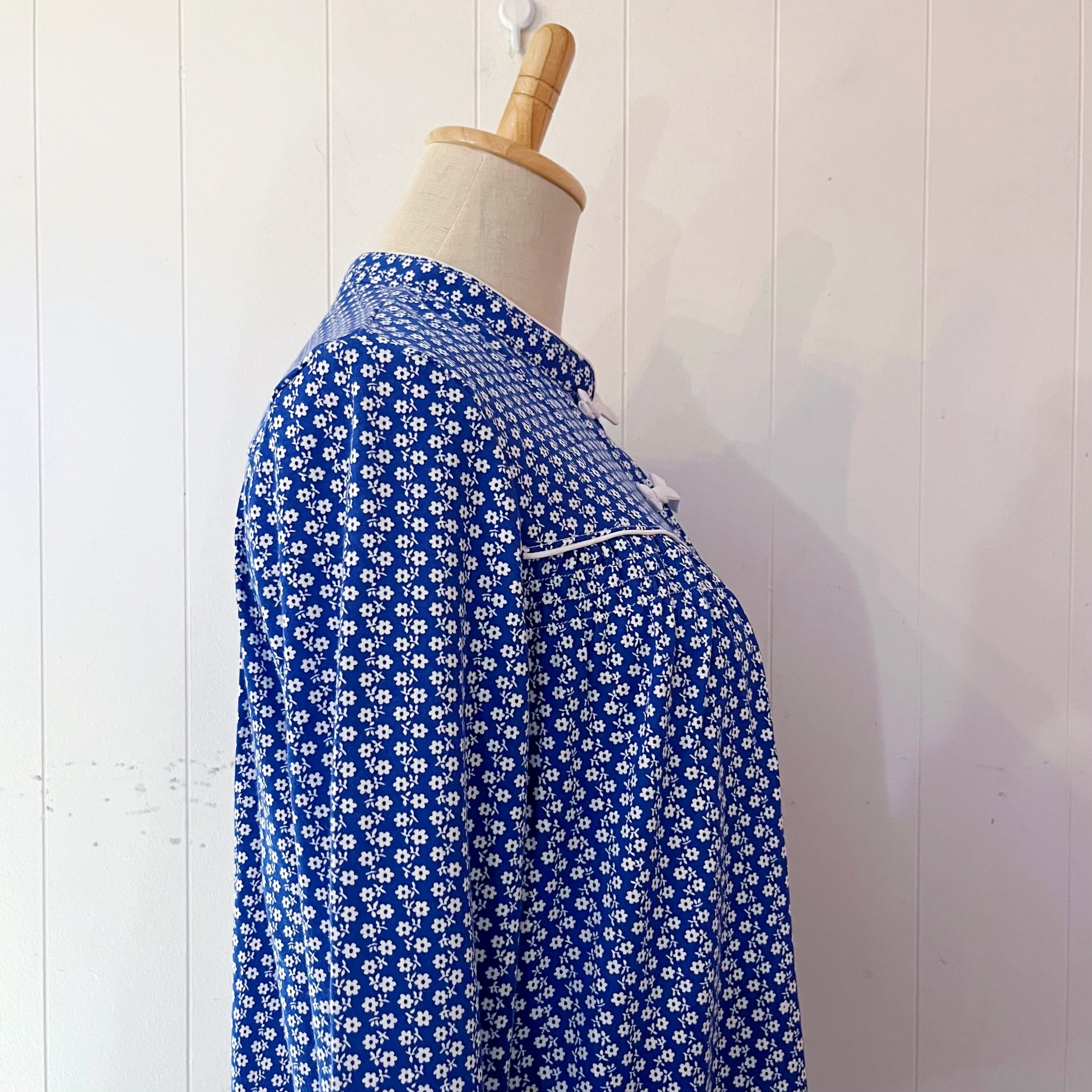 blue white flower neglige one-piece