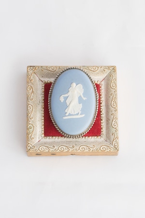 【Run Rabbit Run Vintage】WEDGEWOOD silver brooch