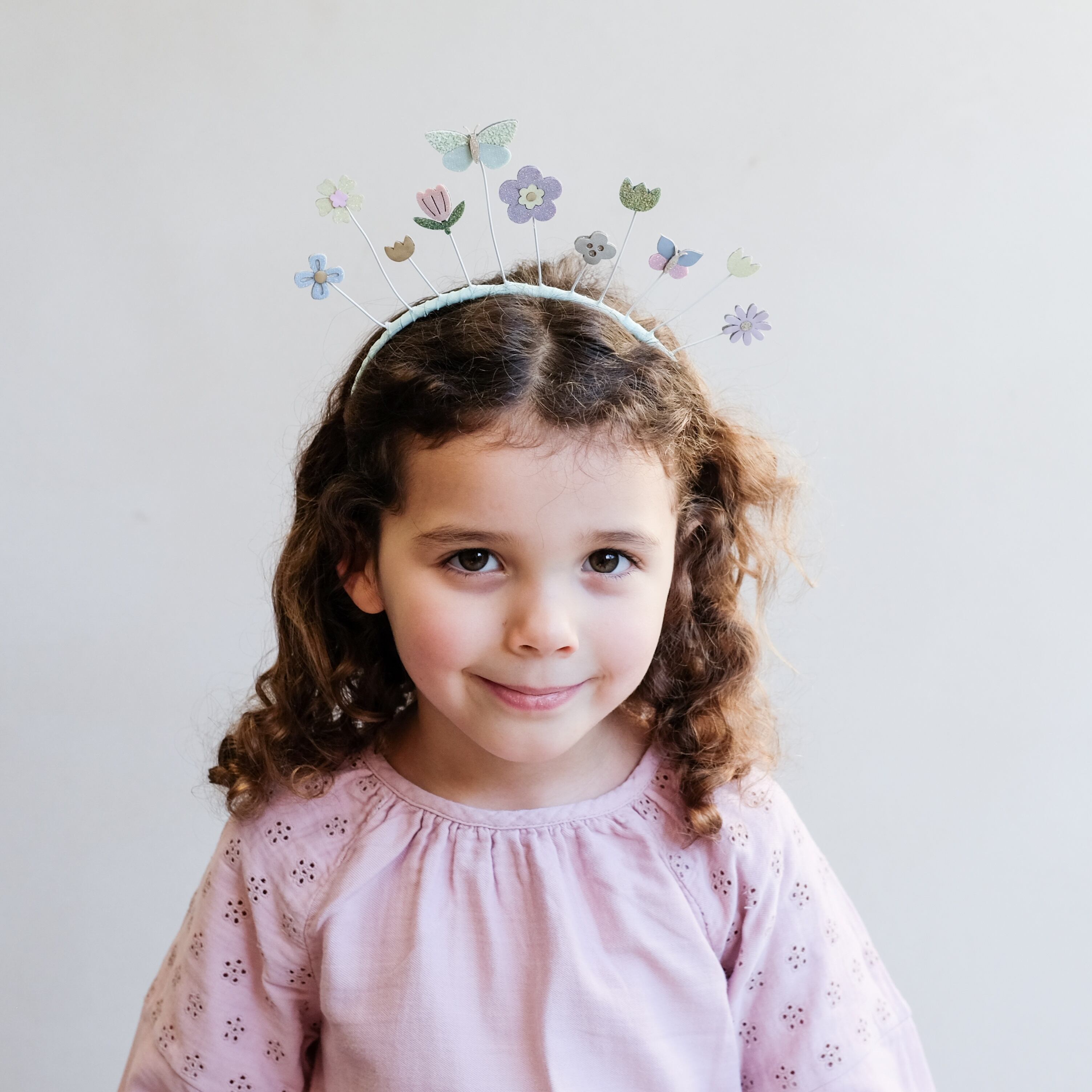 SPRING MEADOW HEADDRESS_162009 47