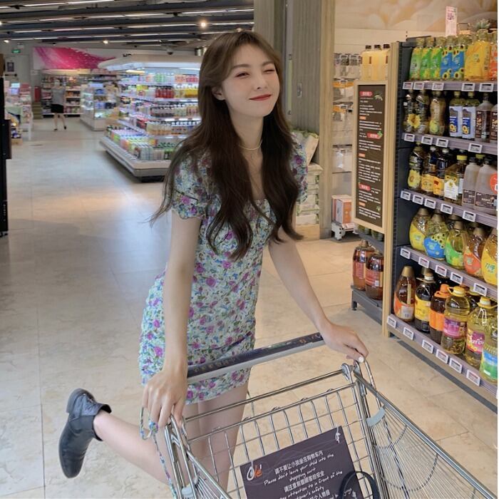 スプリングフローラルドレス ウェストプリーツスカート 春物 花柄 スクウェア モンロー37588664482