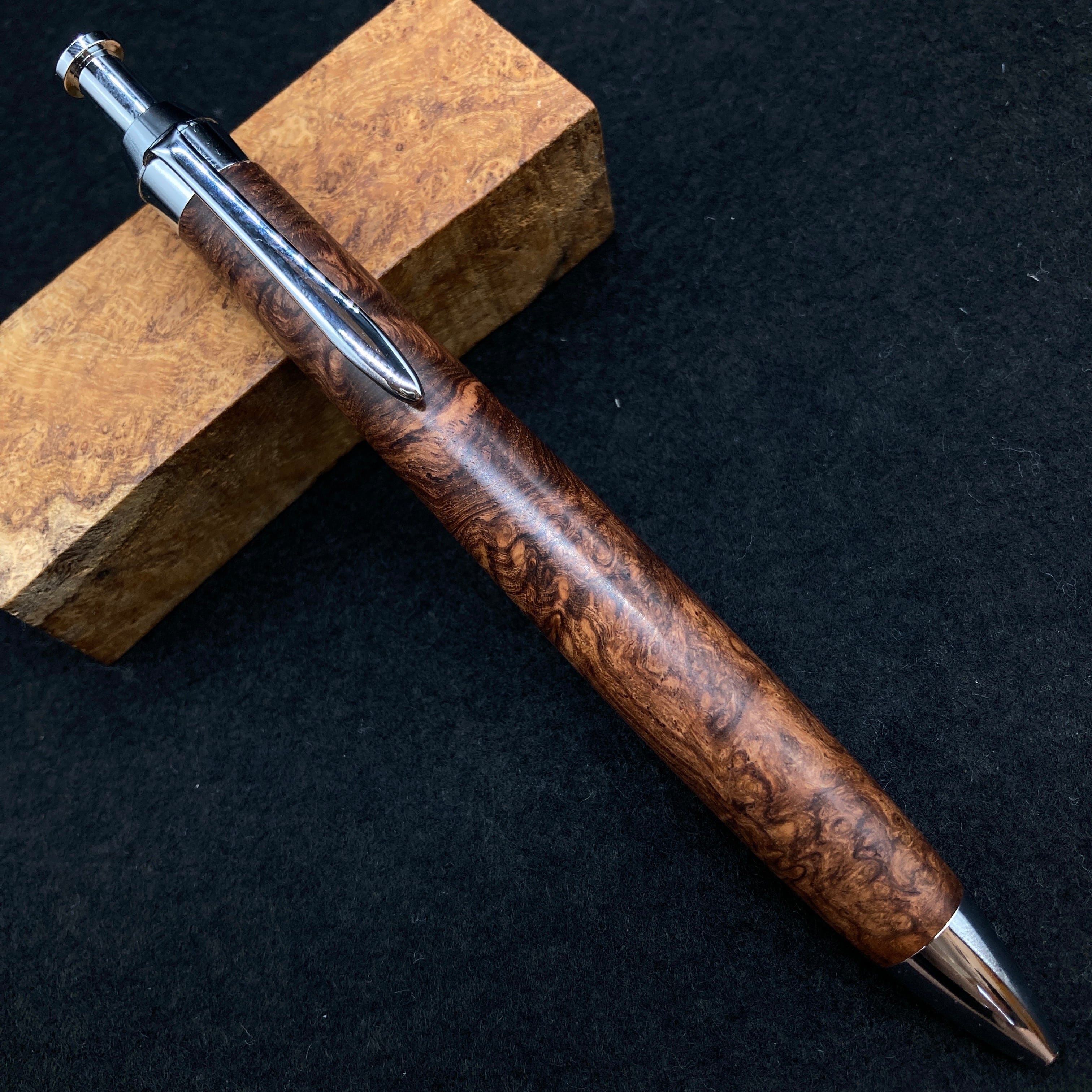 ☆工房楔 黒柿孔雀杢 万年筆 ペン先F 数回使用のみ美品