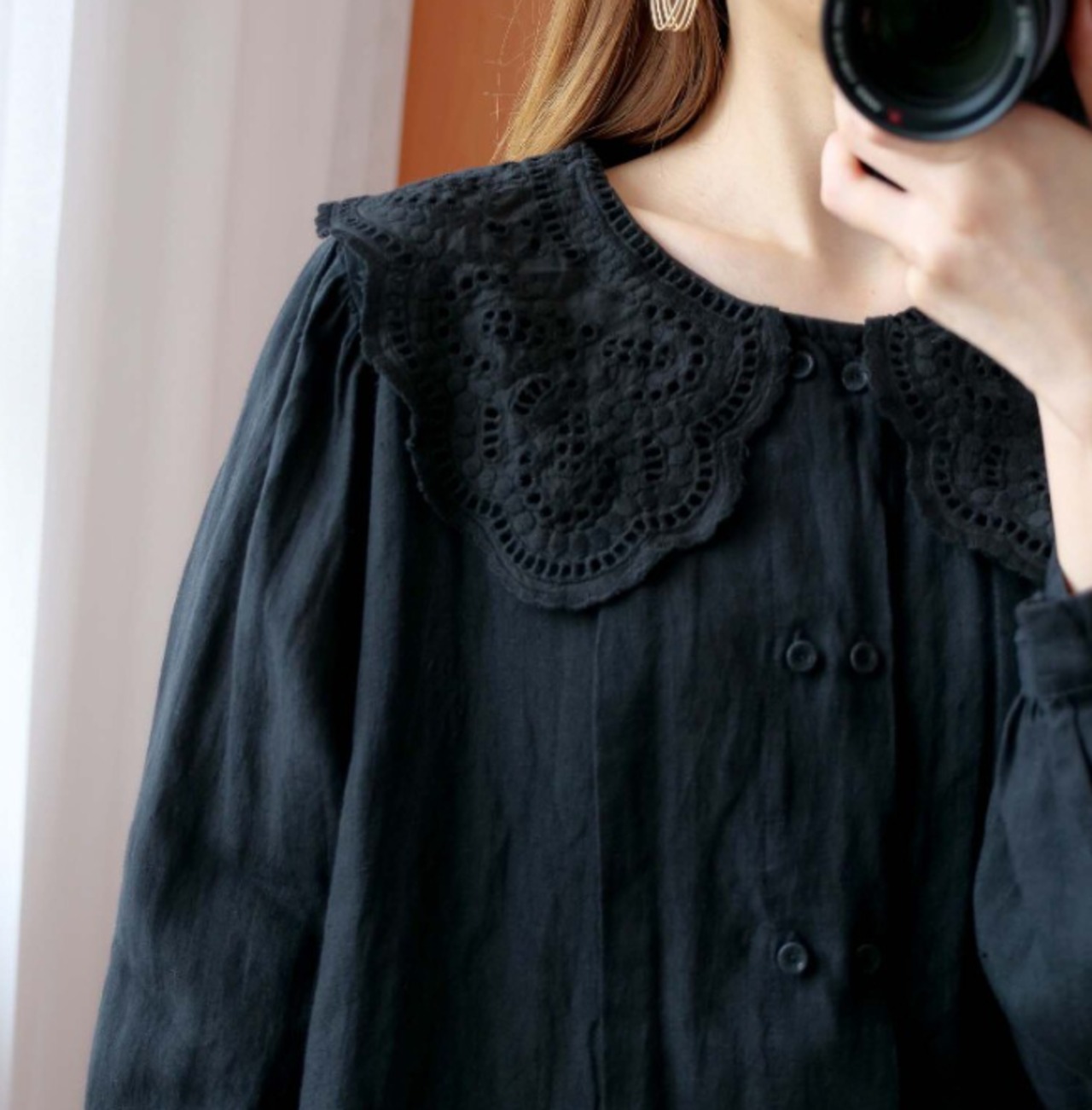 花柄レース襟トップス