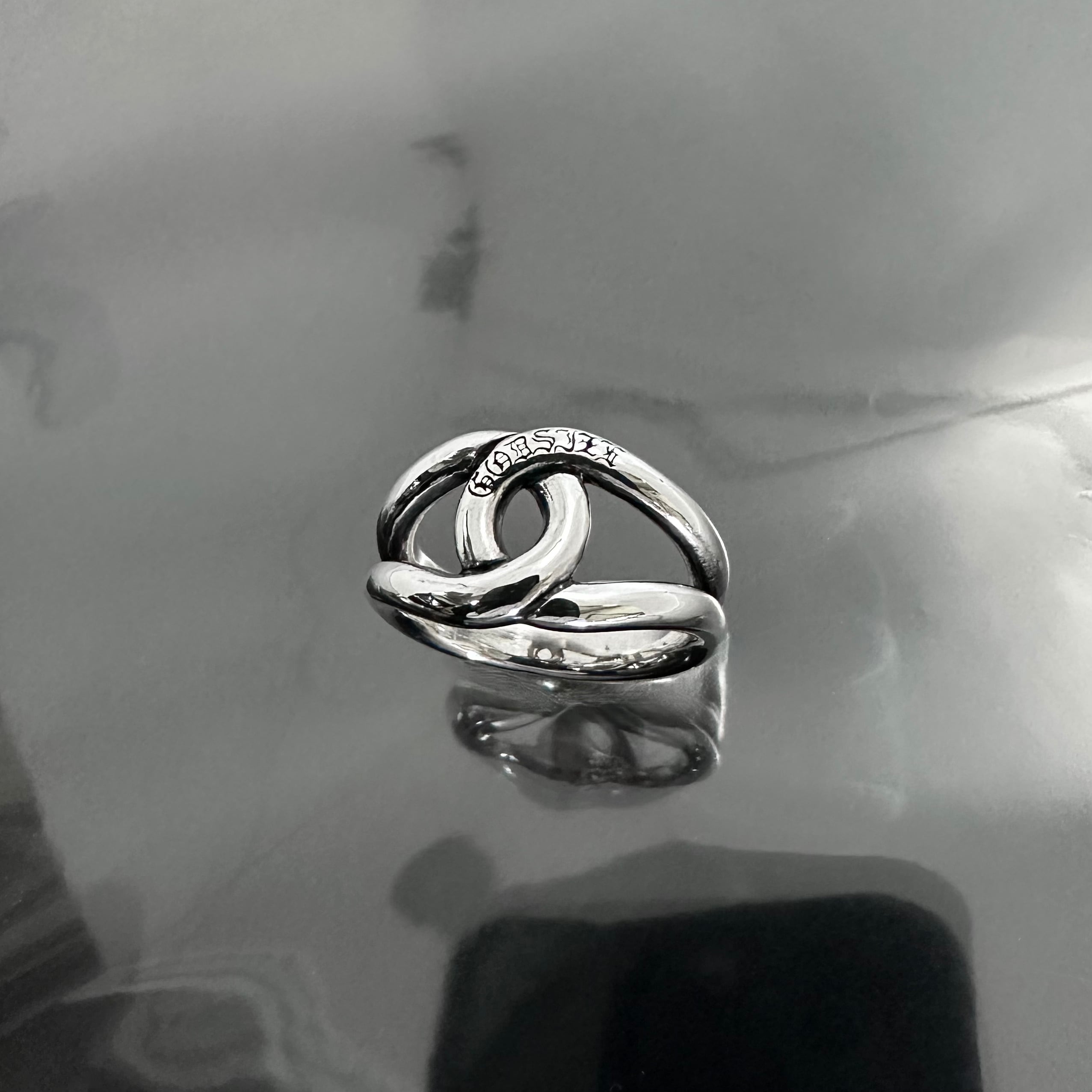 OPEN TEARDROP RING / オープンティアドロップリング | GODSIZE