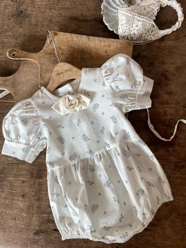 【 予約商品 】2025夏新作  Anne shirley (アンシャーリー) 2色展開 アドラブルロンパース【baby】