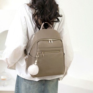 リュックサック ファーチャーム付き レディース 多収納 軽量 韓国 小さめ おしゃれ 大人 かわいい カジュアル シンプル 通勤 通学 学生 大人可愛い 大人女子