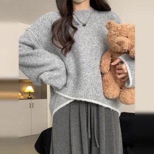 レディース トップス セーター プルオーバー 長袖 ボリューム袖 萌袖 Uネック ラウンドネック 襟なし ストレート フェミニン もこもこ ふわふわ ふっくら 中厚手 異素材ミックス 大人可愛い シンプル カジュアル 上品 おしゃれ こなれ感 ラフ とろみ感 抜け感 ラブリー 無地 秋 冬 ママ デート お出かけ お泊まり 旅行 公園 女子会 休日 お花見 合コン モノトーン コーデ 楽ちん 暖かい 体型カバー ゆったり フリーサイズ 大人カラー