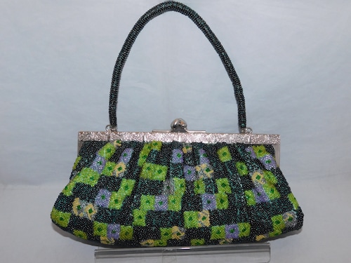 緑色ビーズビィンテージバック green color bead vintage bag(made in Japan)