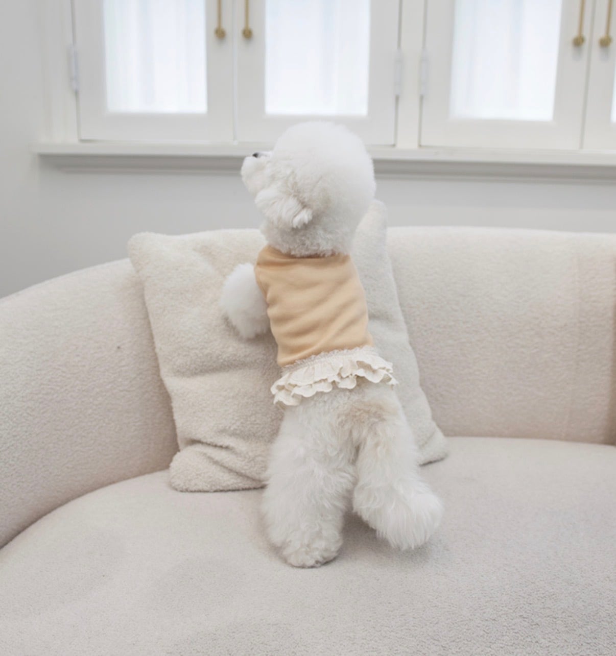 【Coco Chien】裾フリルが可愛いノースリーブ