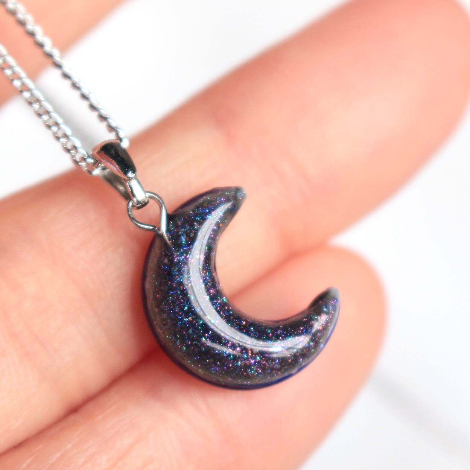 月のネックレス --瑠璃色-- | 陶器のうつわとアクセサリー