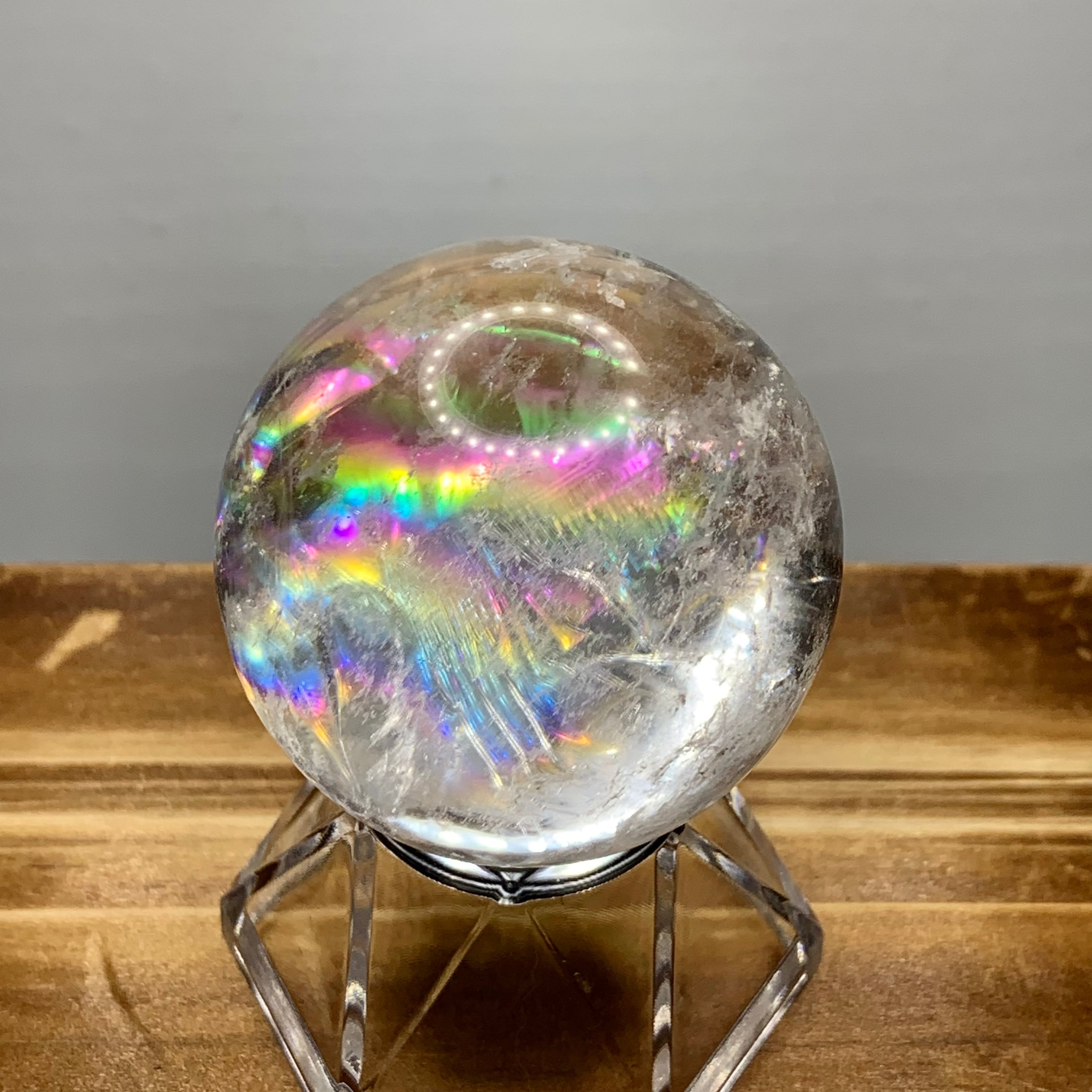 1.広範囲美レインボー☆アイリスクォーツスフィア 【公式通販】