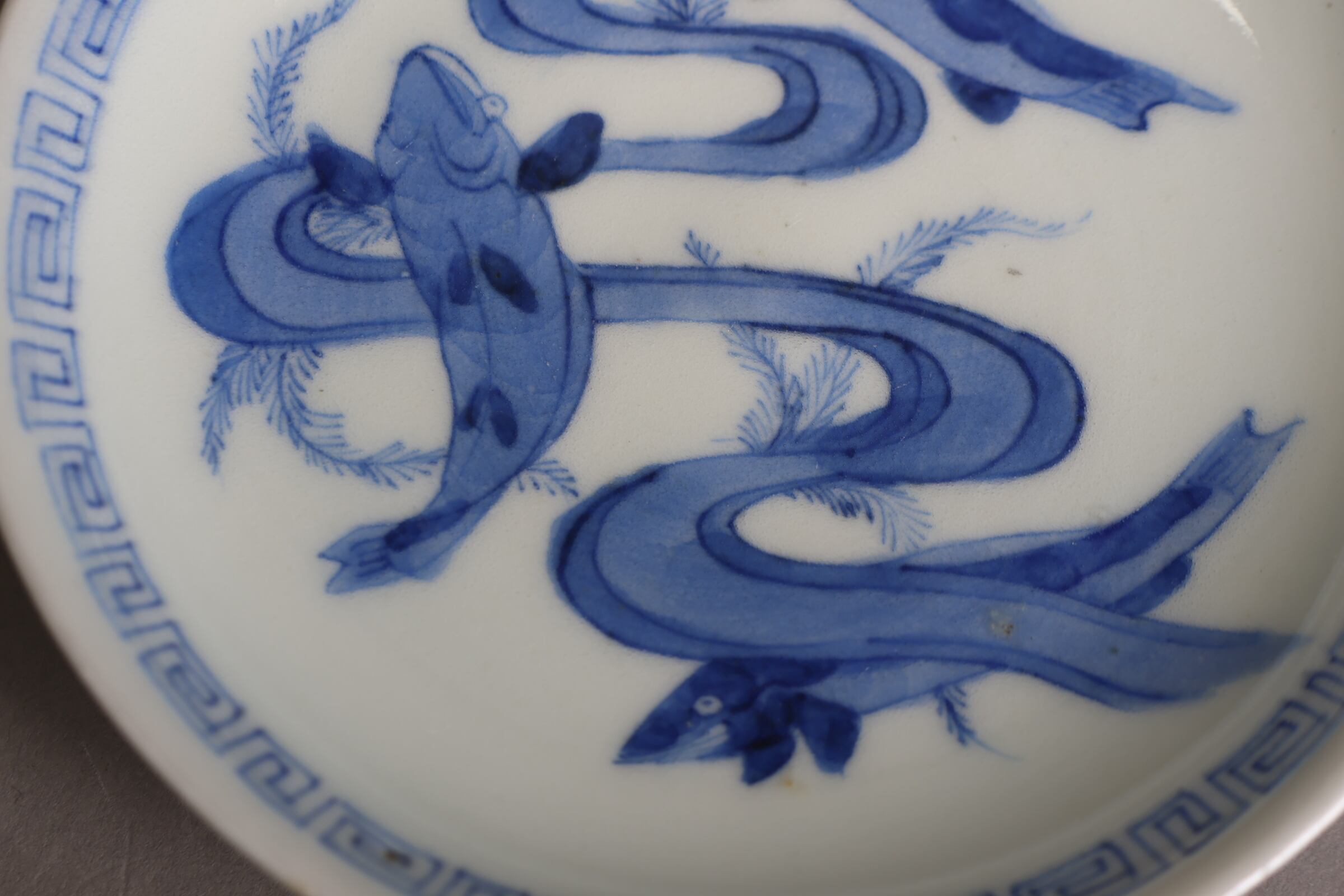 小皿 古伊万里 染付 鮎文 | (有)新原美術