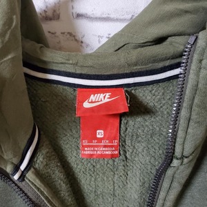 【ナイキ】ナイキエアー　パーカー　アウトドア　キャンプ
