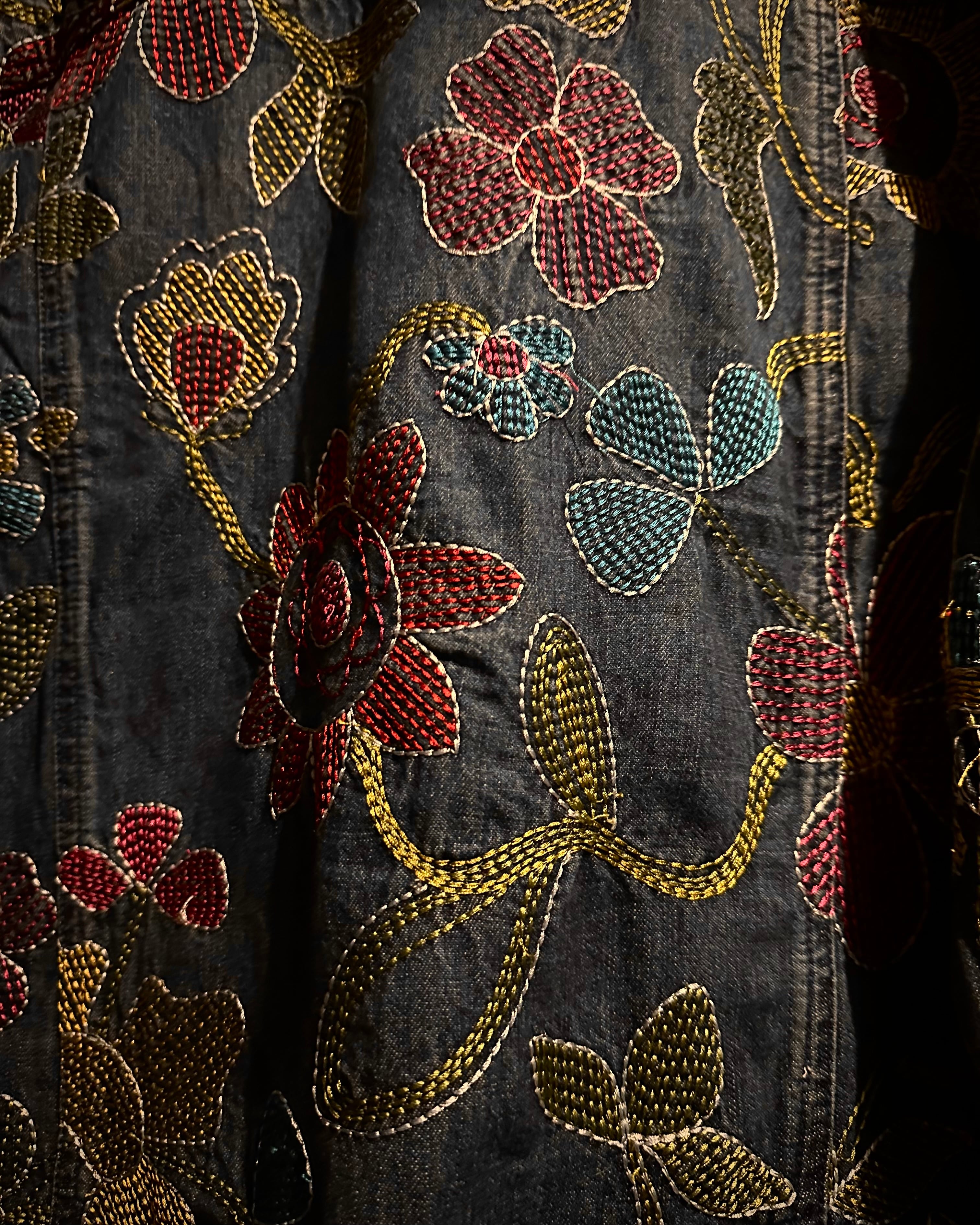 Caka act3】Flower Embroidery Vintage Denim Jacket | Caka(カカ