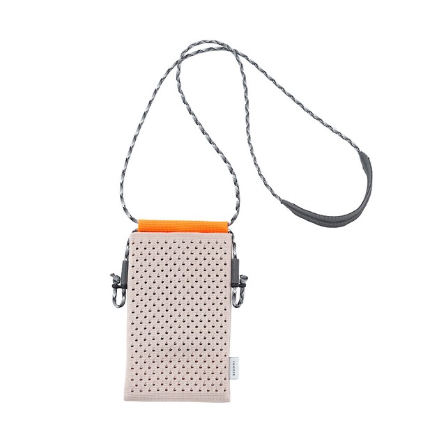 TRICOTÉ / smartphone shoulder bag TR01BG078
