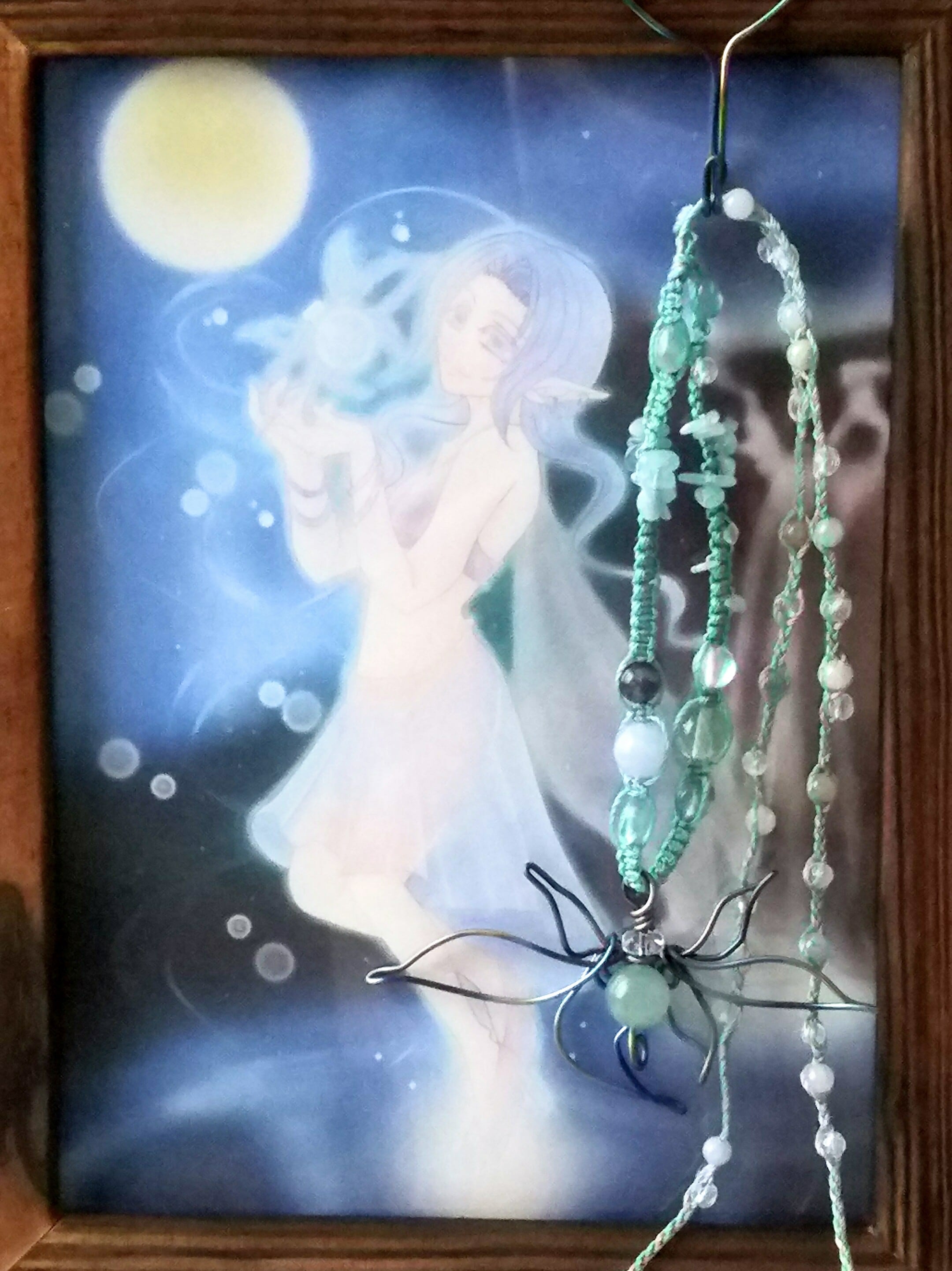 月夜散歩 黒猫 蓄光三日月 オルゴナイト ドロップレジン ネックレス