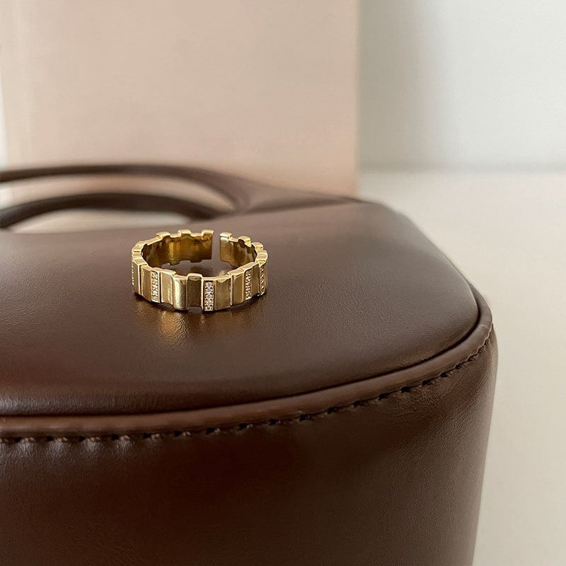 『momoです』　◆クリストフル◆アリア・ゴールドリング2本◆未使用品 マルチデザインリング 指輪 ゴールド シンプルレディース