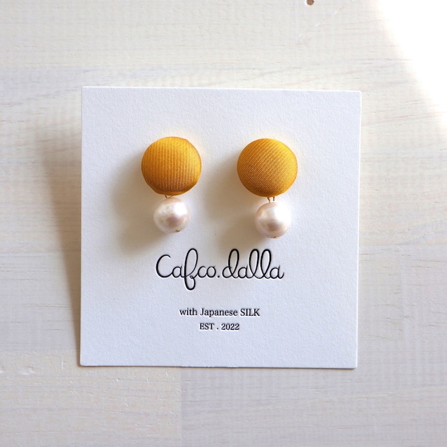 Silk&Pearl- yellow-