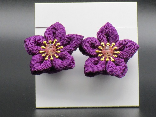 ちりめん濃紫花型	 サージカルピアス	 PA-3C