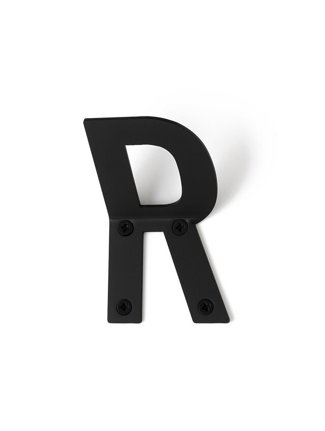 LETTER HOOK  R フック　壁掛け　サイン　英文字　アルファベット