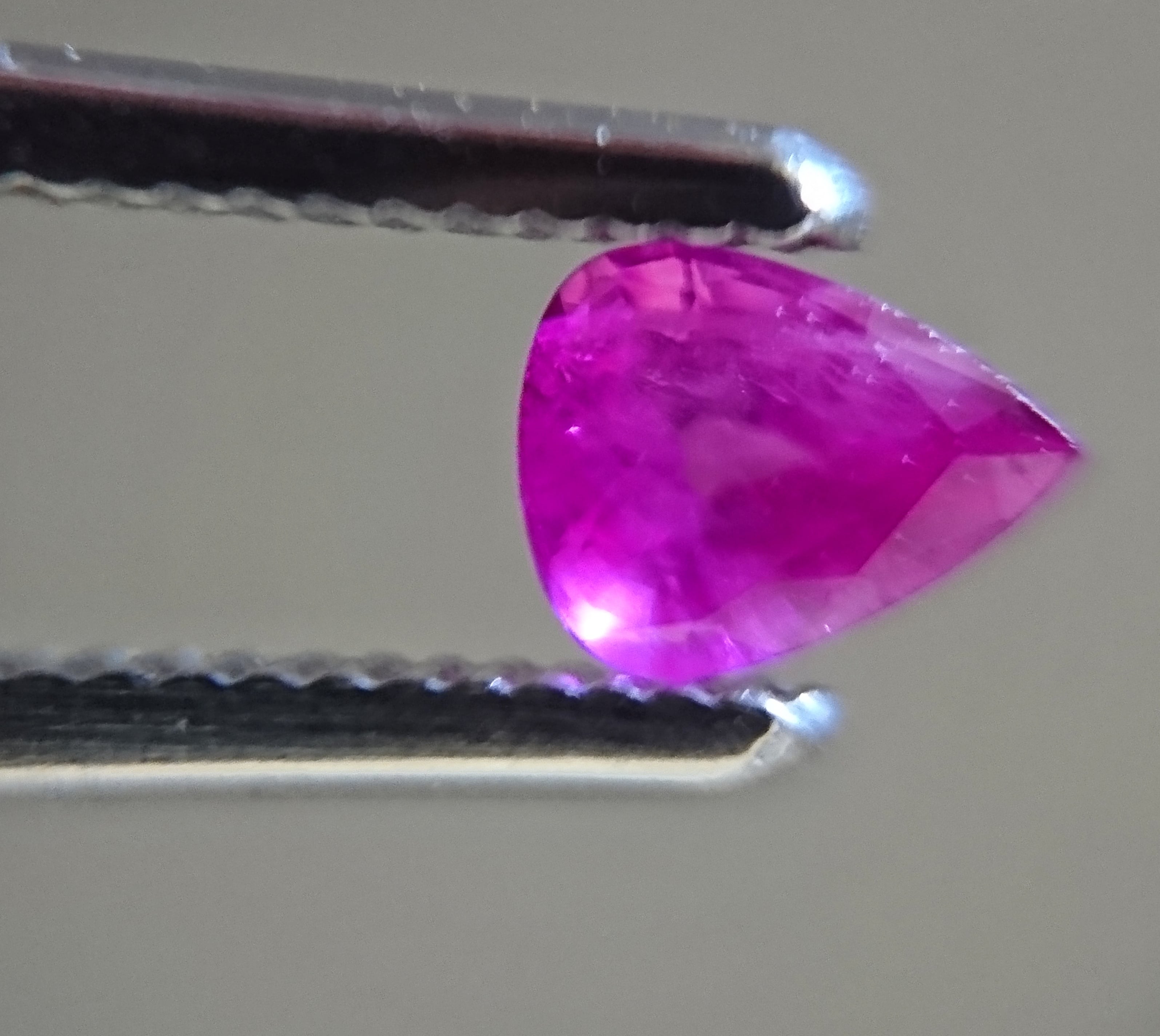 天然 ルビー ルース 天然ルビールース0.89ct 天然 ルビー ルース 天然ルビールース0.89ct