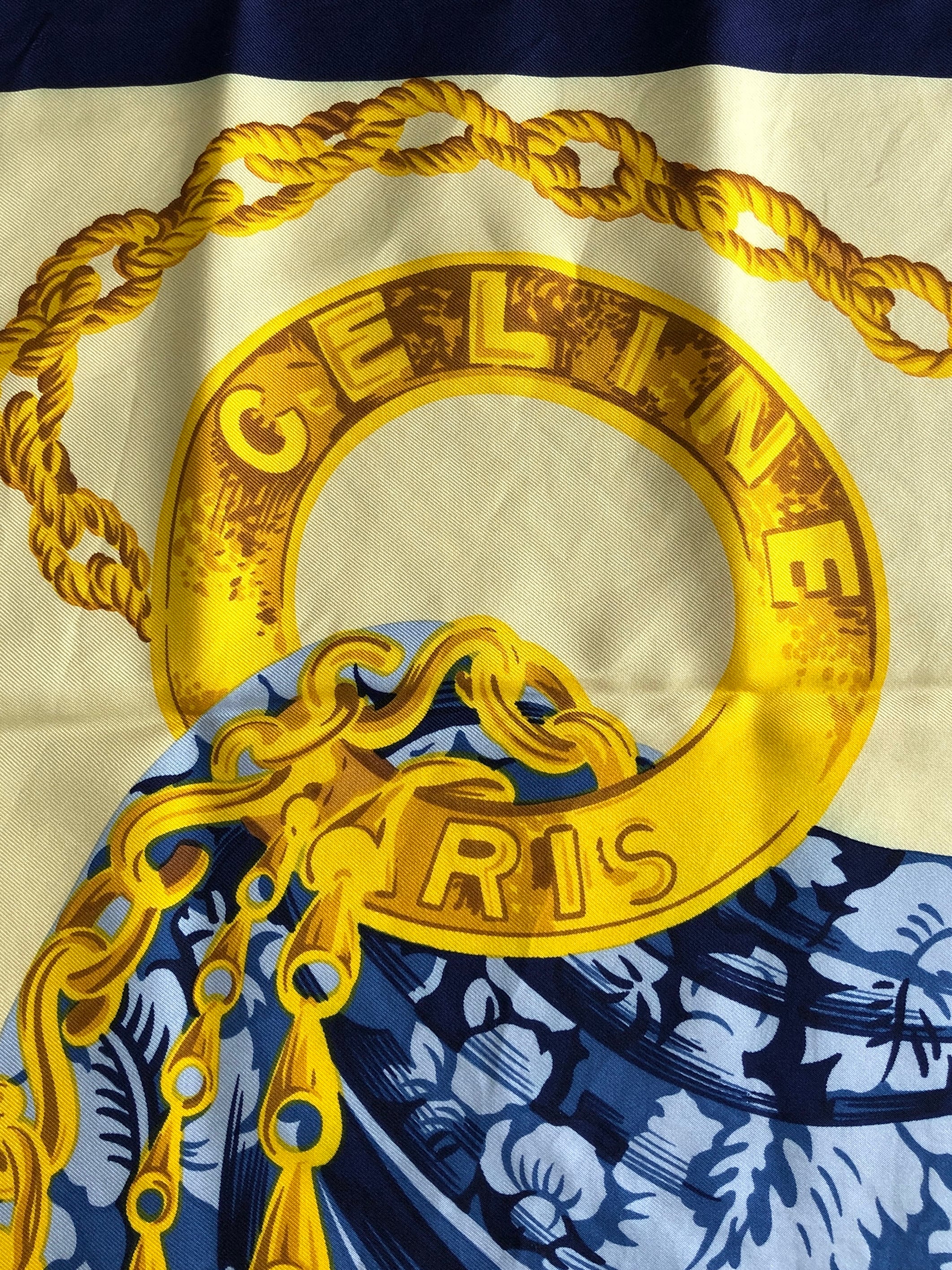 CELINE セリーヌ　スカーフ　 ヴィンテージ　レア柄 CELINE セリーヌ スカーフ イエロー ブルー シルク vintage