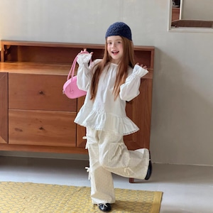 春韓国風レース裾ブラウス