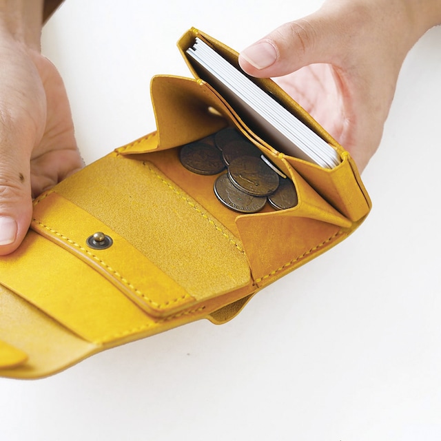 使いやすい 三つ折り財布 【 イエロー 】 レディース メンズ ブランド 鍵 小さい レザー 革 ハンドメイド 手縫い