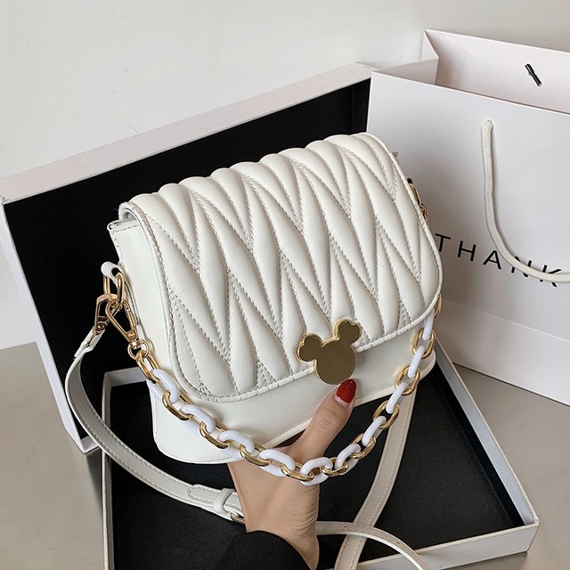 センスのウエスタンスタイルの小さなバッグ女性2020新しいトレンドのファッションオールマッチショルダーメッセンジャーバッグ菱形刺繍糸バケットバッグ Tiancai_Wing_Bag4838077