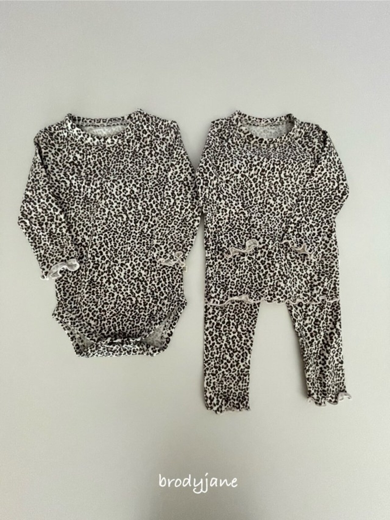 韓国子供服 / 26Autumn / 〖取寄〗Brodyjane / ピンクレオセットアップ / ベビー服 / 赤ちゃん服 / 上下セットアップ *S/M*