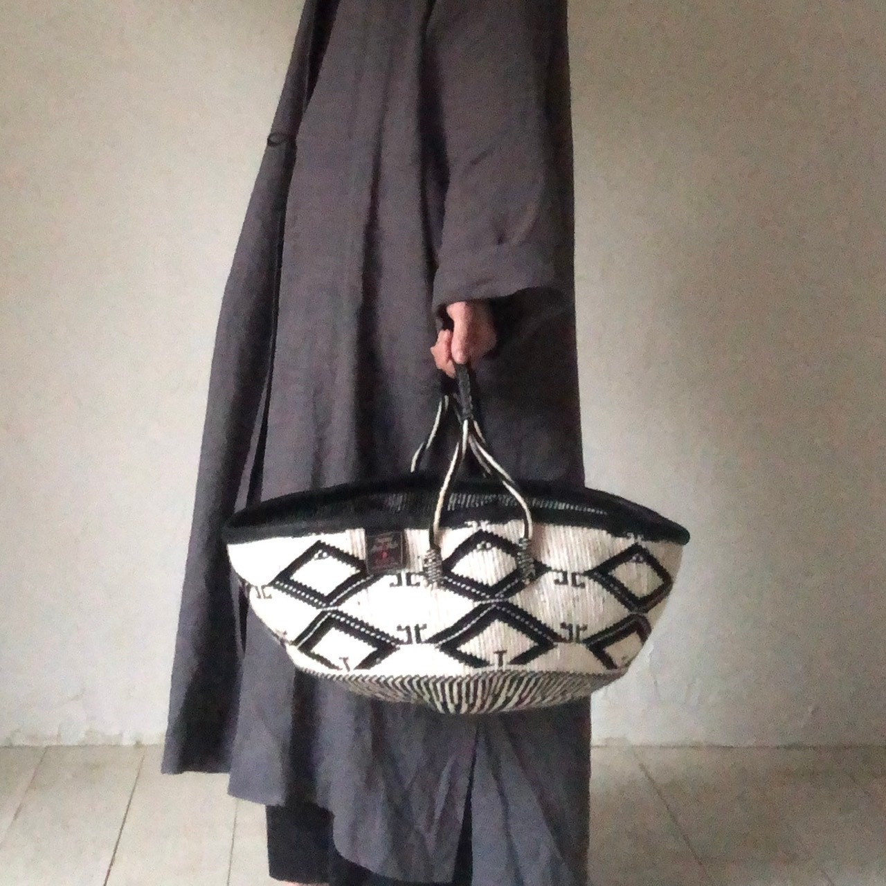 Black&White No.3  | Ruise.B   Mkono Basket