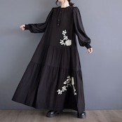 フラワー刺繍 Aライン ロングワンピース 00017